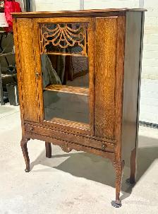 Vintage Oak China Cabinet With Decorative Fretwork (c.1920s)