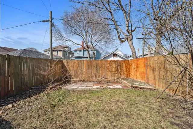 Beautiful 3-Bedroom Apartment for Rent – Downtown Welland - Photo 10