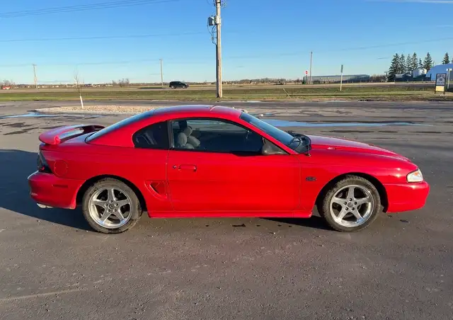 1994 ford mustang - Photo 3