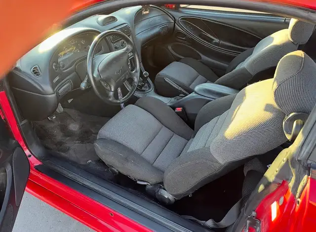 1994 ford mustang - Photo 6