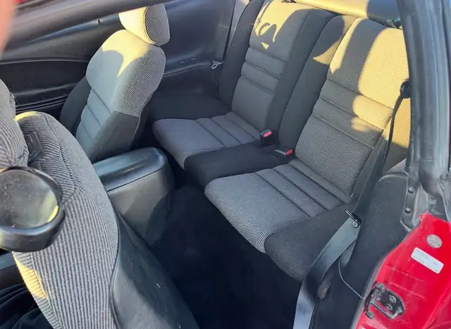 1994 ford mustang - Photo 9
