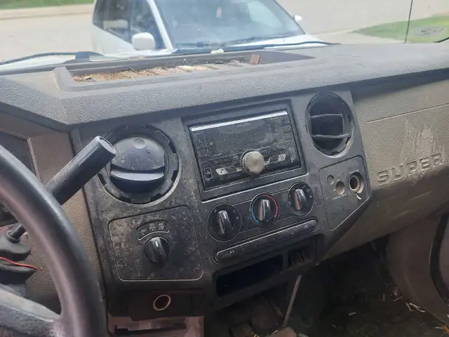 08 ford F250 4x4 6.4 diesel - Photo 3