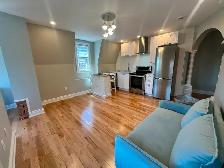 Ottawa Centretown–1 Bdrm Exe Apt /Den/AC/Insuite Laun/EVcharger