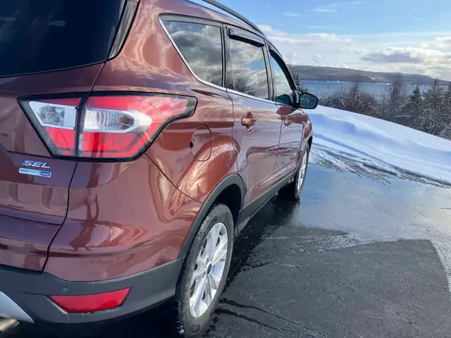 2018 Ford Escape - Photo 3