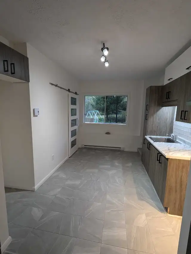 3 et demi à louer, à 1minute du CHUS - Photo 9