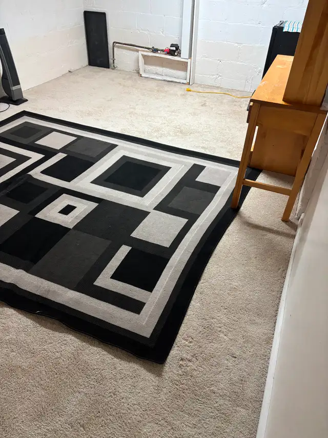 Room for rent near Dougall, and Giles