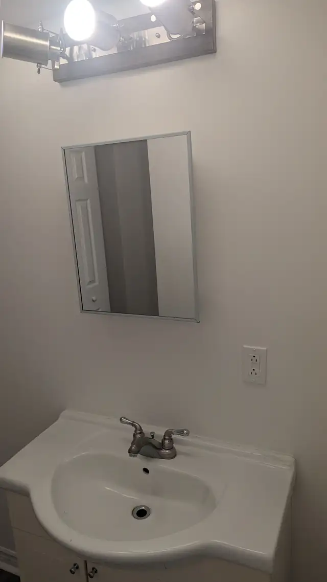 GRAND Studio à 2 pas de l'UQO - Photo 5