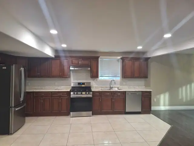 Spacious & Bright 2-Bedroom Basement Apartment in South Windsor. - Photo 3