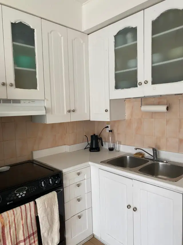 Superbe 5 1/2 Verdun avec une Chambre Double   2 Chambres Fermée - Photo 4