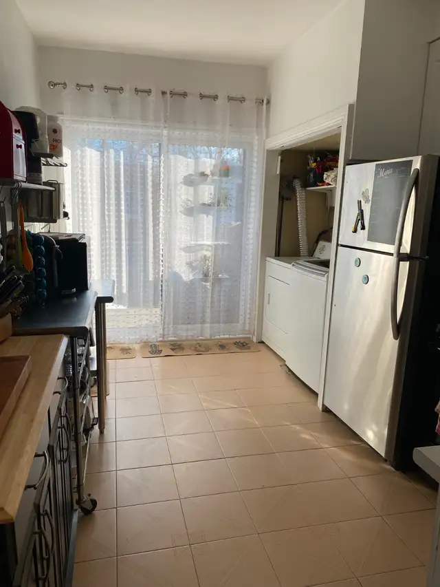 Superbe 5 1/2 Verdun avec une Chambre Double   2 Chambres Fermée - Photo 5