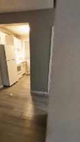 3 Beds 1.5 Baths Townhouse  (2-Storey) - AVAILABLE NOW - Photo 8