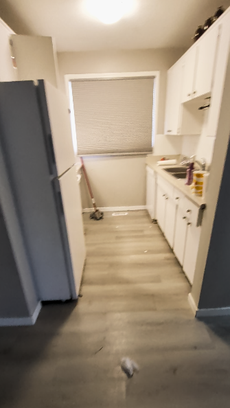 3 Beds 1.5 Baths Townhouse  (2-Storey) - AVAILABLE NOW - Photo 9