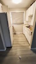 3 Beds 1.5 Baths Townhouse  (2-Storey) - AVAILABLE NOW - Photo 9
