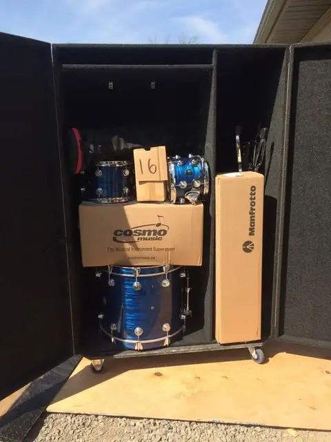 PORTABLE CHURCH INDUSTRIES ROAD CASES 49.25' W x 26' D x 73.5' H - Photo 5