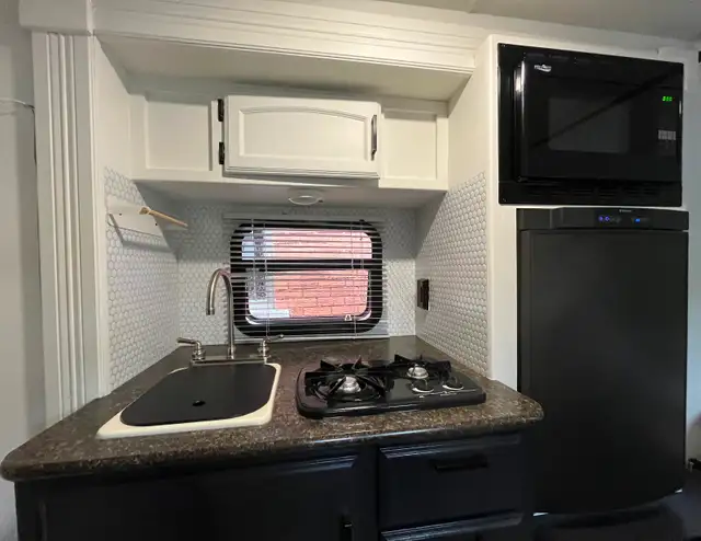 Roulotte Winnebago Winnie Drop 170s 2017 - Photo 10