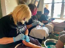 MOBILE NAIL TECH / PEDICURIST - Photo 3