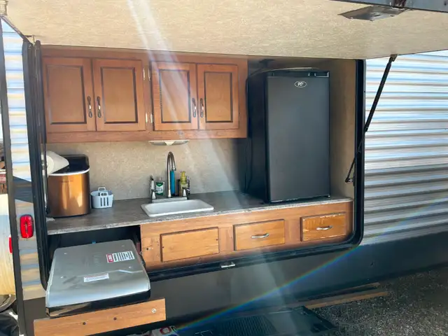 2017 Coachman Catalina destination park bunk house - Photo 3