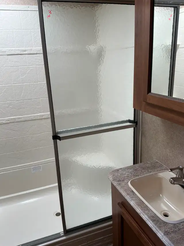 2017 Coachman Catalina destination park bunk house - Photo 8