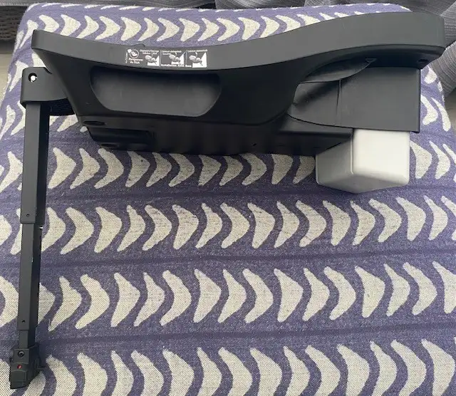 Evenflo base - Photo 2