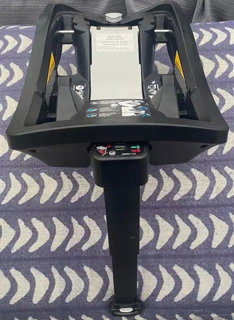 Evenflo base - Photo 4