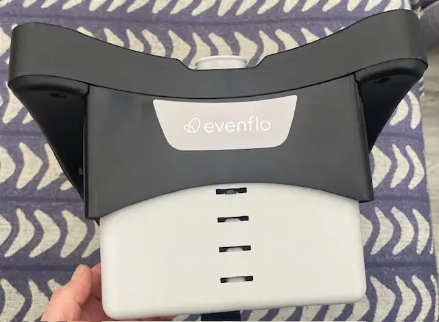 Evenflo base - Photo 5