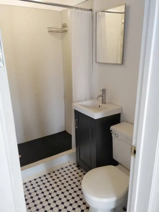 4 1/2 dans la Petite-Italie | 4 1/2 in Little Italy - Photo 7