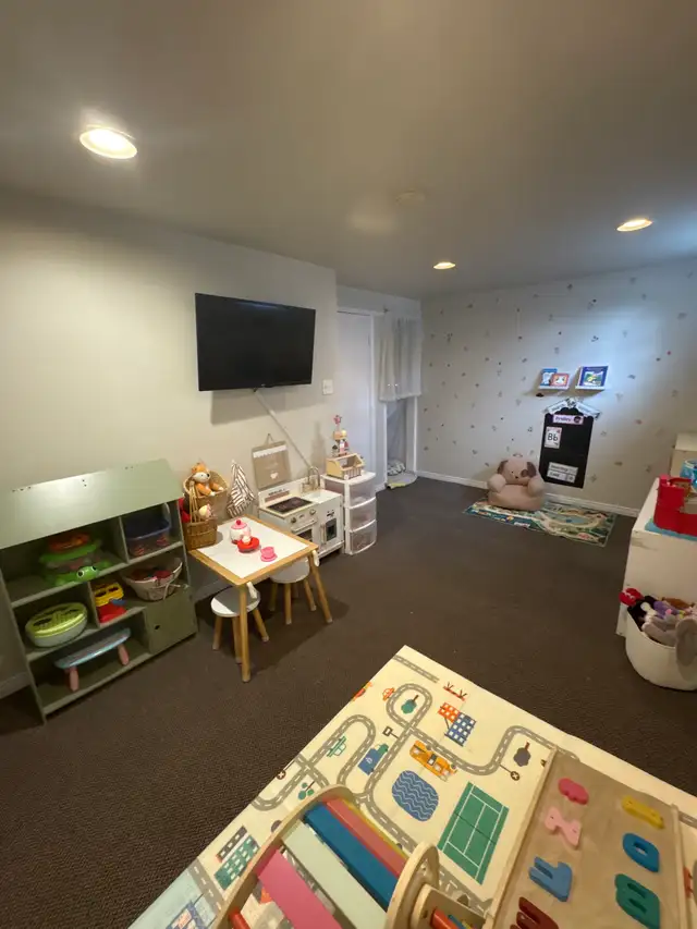 Daycare spots available - Photo 4