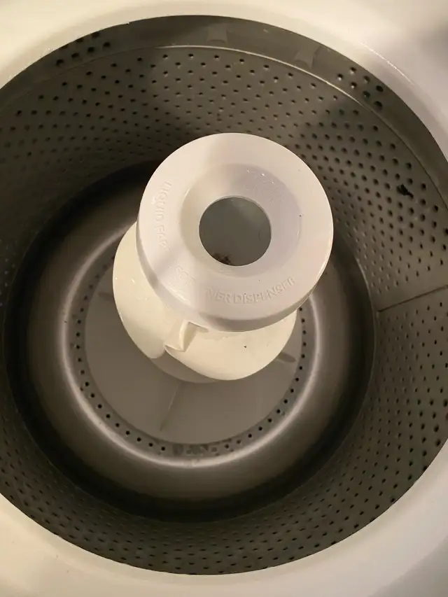 Maytag Centennial Washer - Photo 4