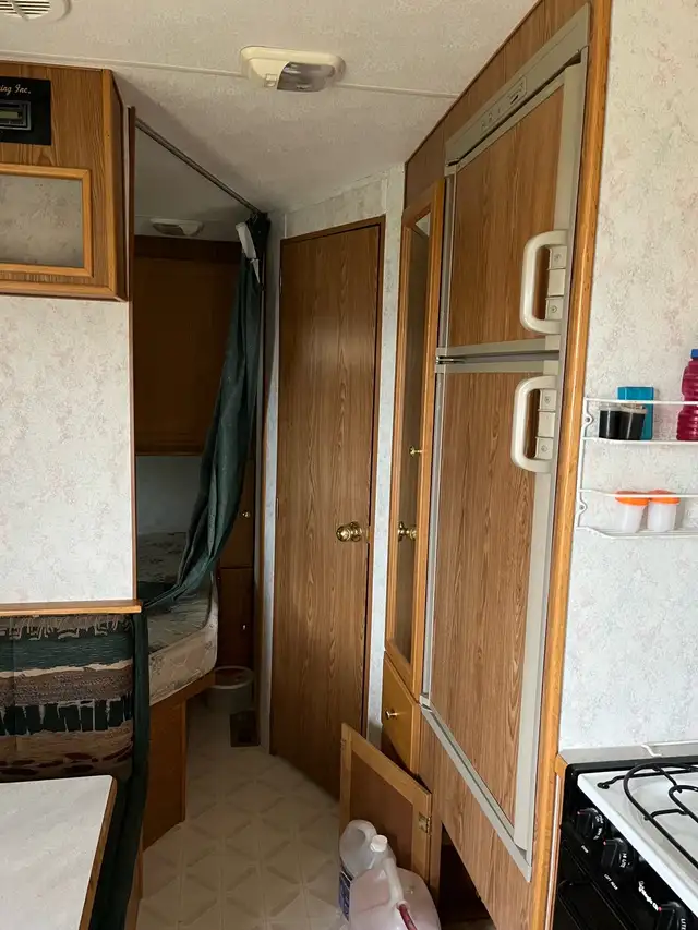 1999 Vanguard 5th wheel 25.8 - Photo 9