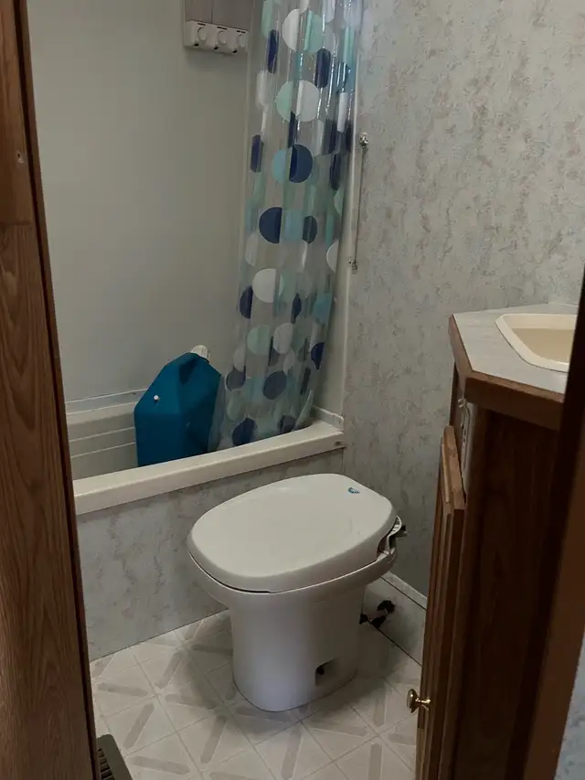 1999 Vanguard 5th wheel 25.8 - Photo 10