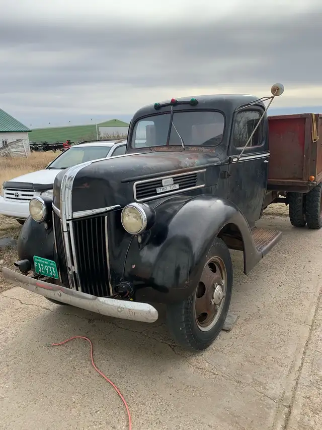 1941 Ford Two Ton