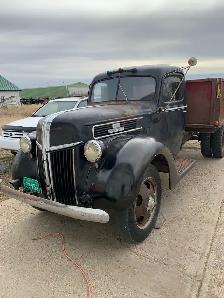 1941 Ford Two Ton