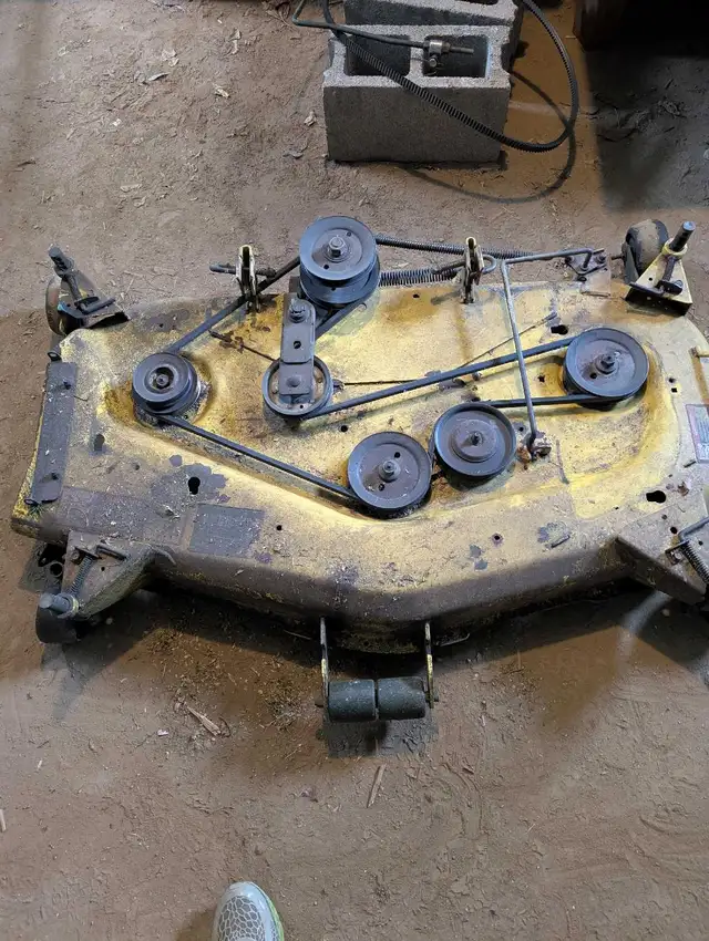 Looking for 2 John Deere decks - Photo 3