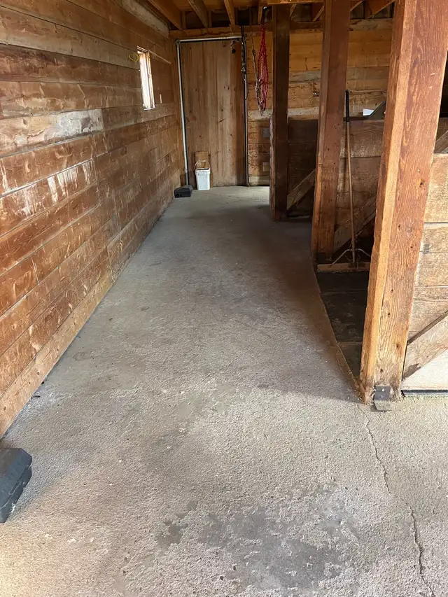 Barn for Sale - Photo 2