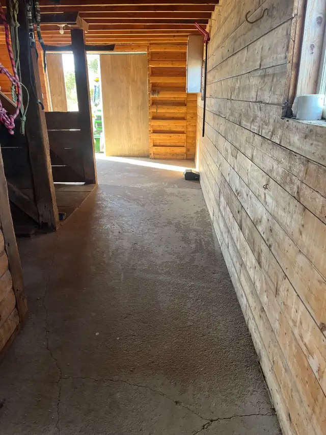 Barn for Sale - Photo 3