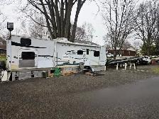 DEALERSHIP FOR RENT - OMVIC APPROVED - Photo 2