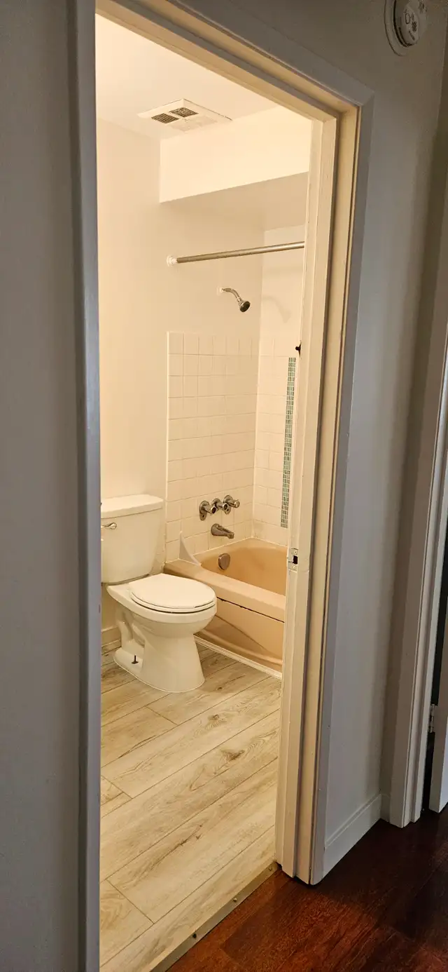 $1,595 / 1br - 700ft2 - 1 Bedroom apartment at 2nd floor availab - Photo 3