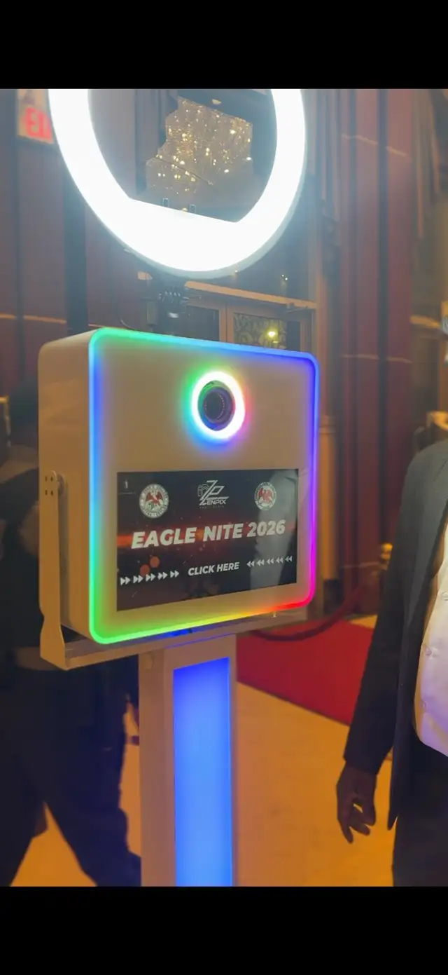 DSLR PHOTO BOOTH - Photo 3