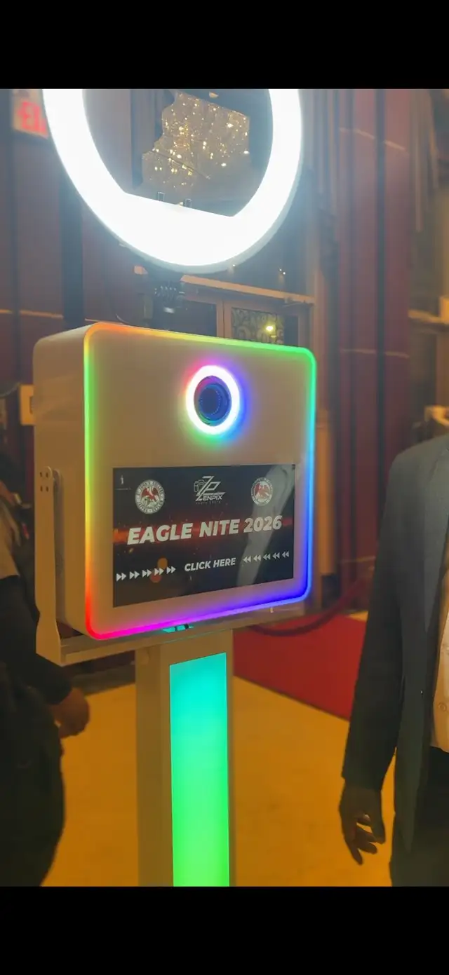 DSLR PHOTO BOOTH - Photo 5