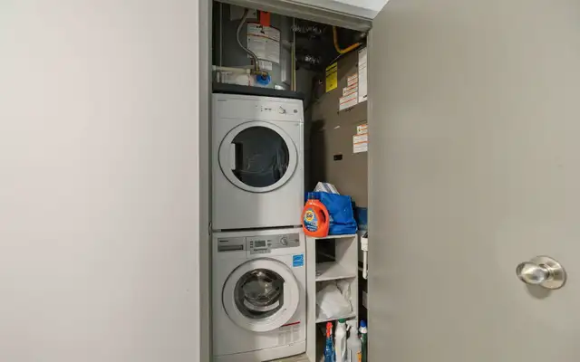 Bright & Spacious 2-Bedroom Condo Near University of Waterloo - Photo 10