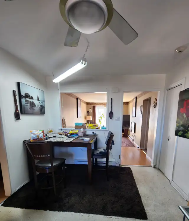 One room in a two-bedroom apartment in downtown Gatineau Hall, a - Photo 4