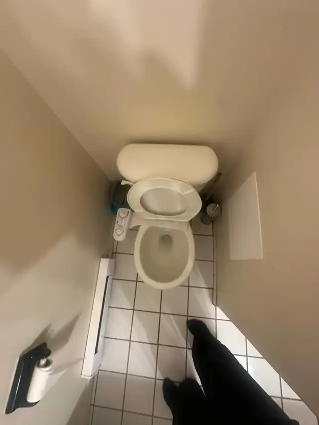 One room in a two-bedroom apartment in downtown Gatineau Hall, a - Photo 6