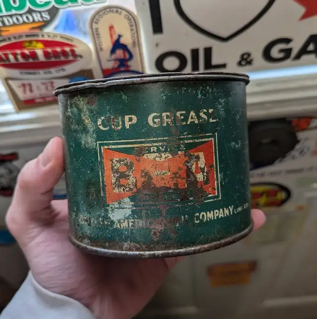 VINTAGE B-A CUP GREASE CAN BRITISH AMERICAN OIL - Photo 3