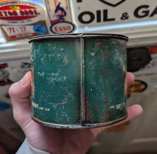 VINTAGE B-A CUP GREASE CAN BRITISH AMERICAN OIL - Photo 4