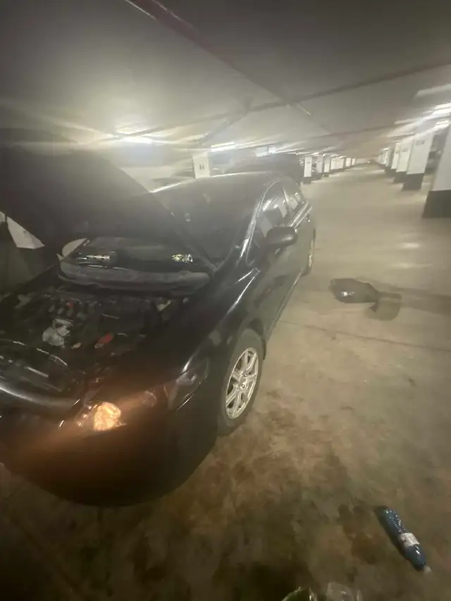 mechanic repairs - Photo 4