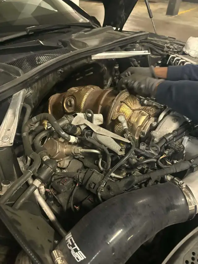 mechanic repairs - Photo 9