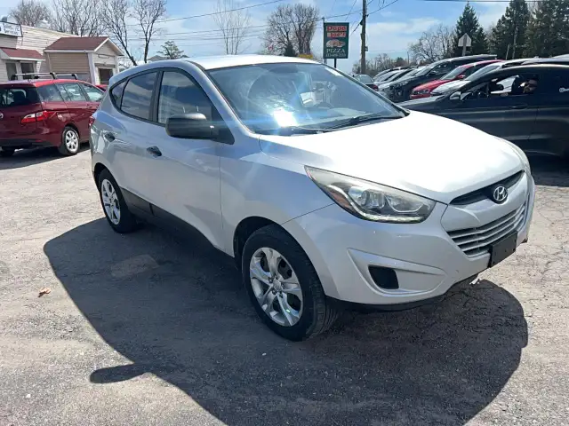 2015 Hyundai Tucson GL - Photo 2