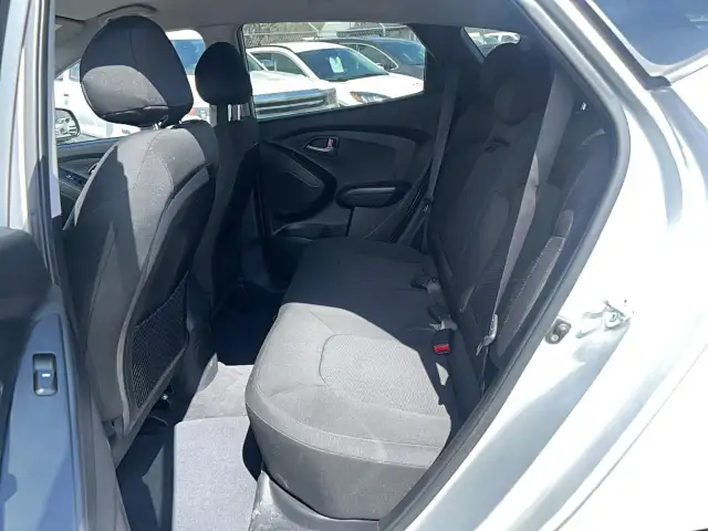 2015 Hyundai Tucson GL - Photo 11