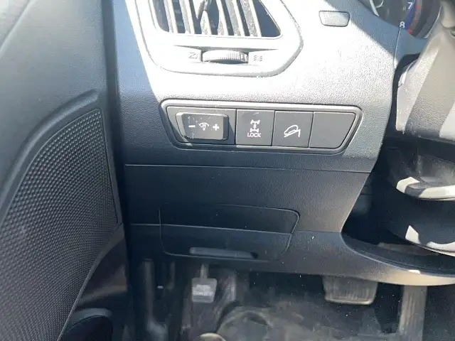 2015 Hyundai Tucson GL - Photo 15