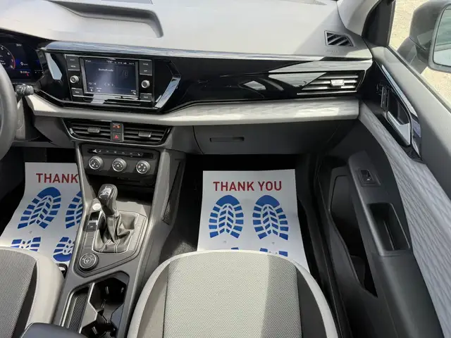 2022 VOLKSWAGEN TAOS S 4MOTION - Photo 10